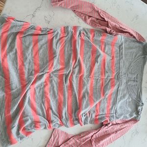 3 women's maternity tops